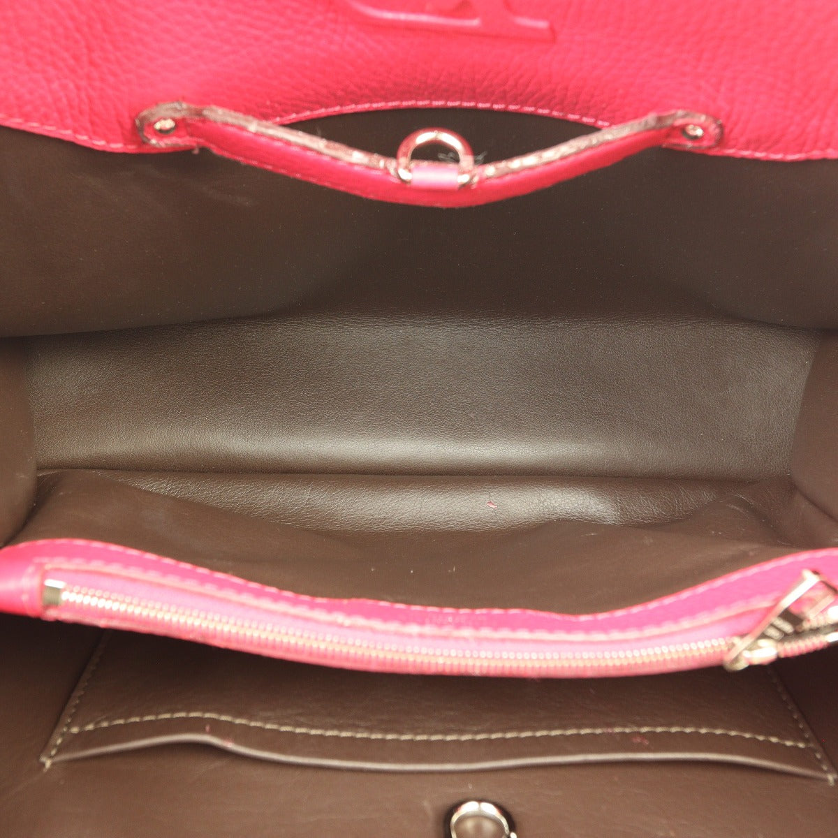 Louis Vuitton Capucines MM