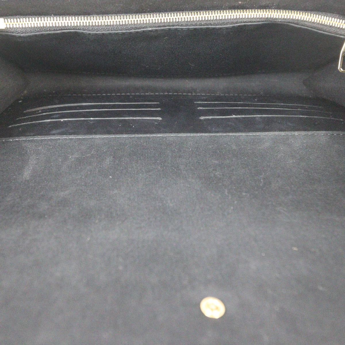 Louis Vuitton Louise Clutch Patent