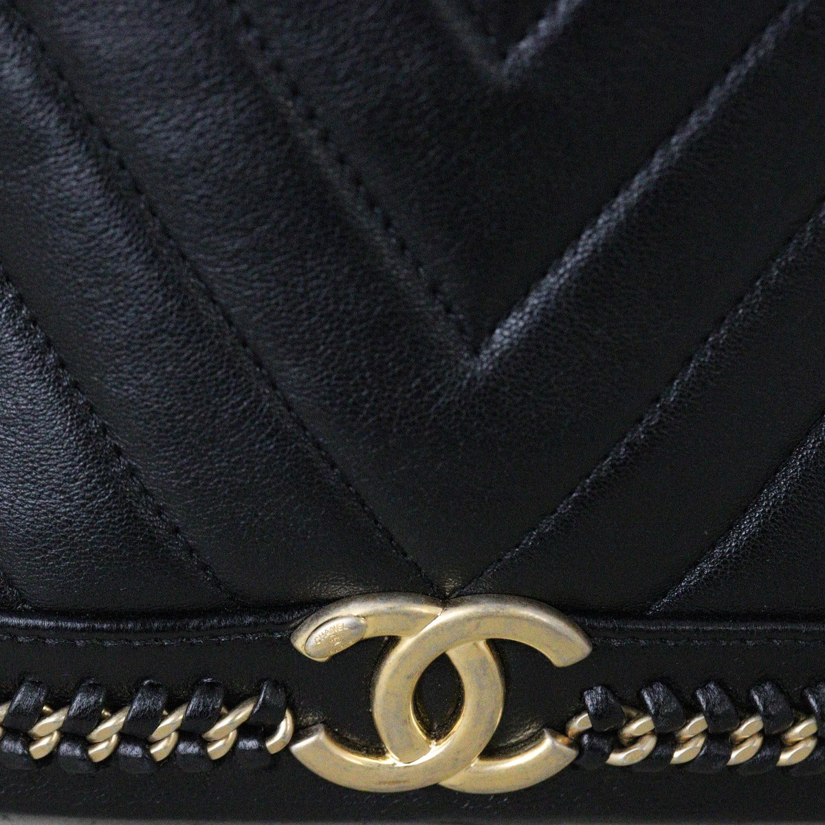 Chanel Paris Cosmopolite Bucket Bag Chevron