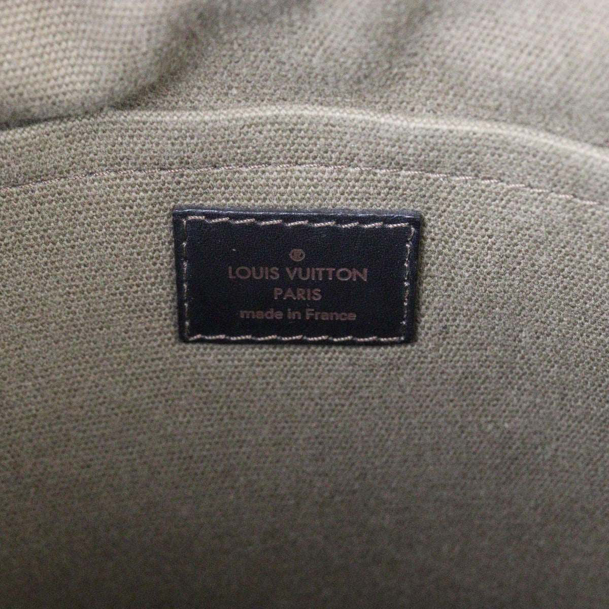 Louis Vuitton Utah Omaha Taiga