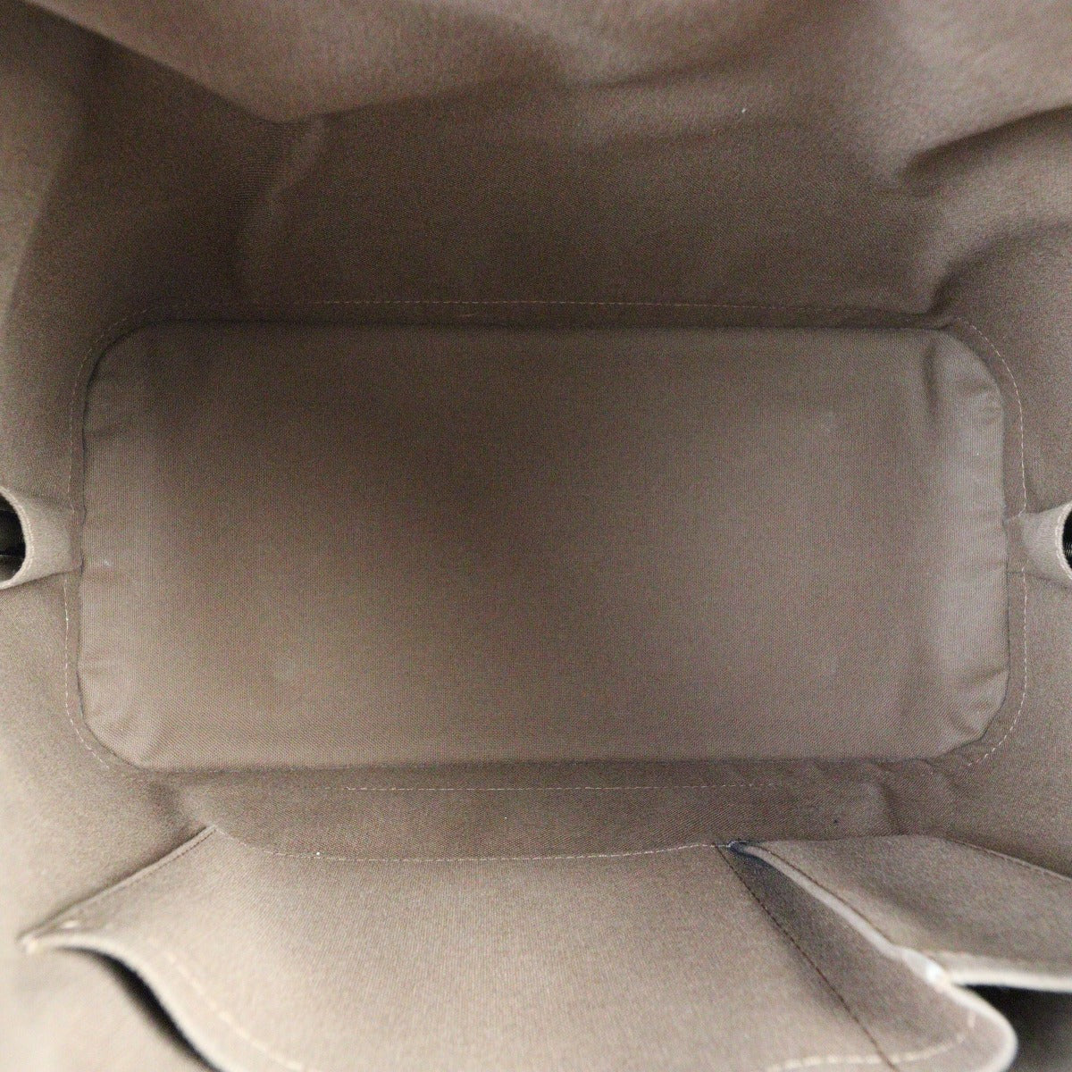 Louis Vuitton Alma MM Monogram