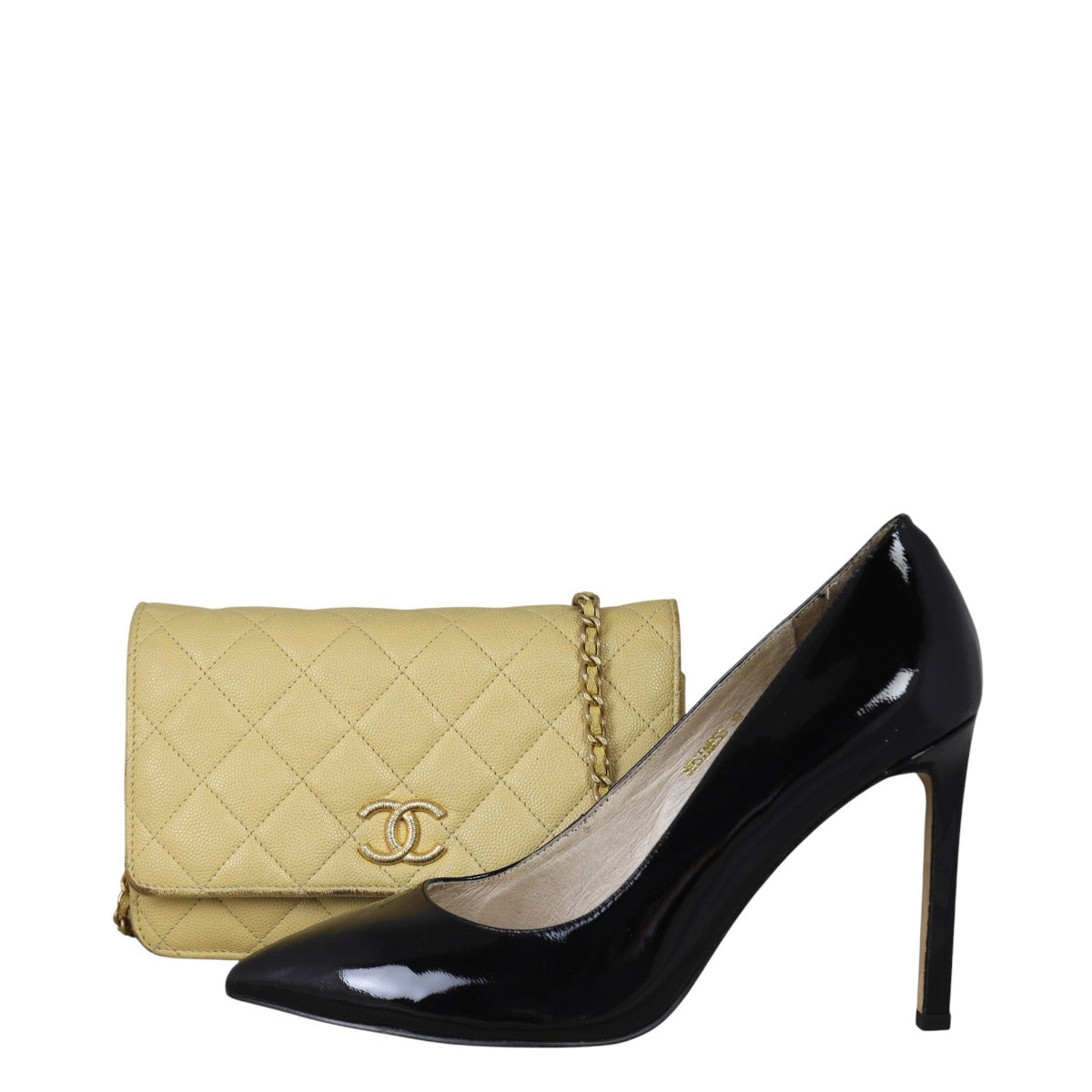 Chanel Classic Wallet on Chain