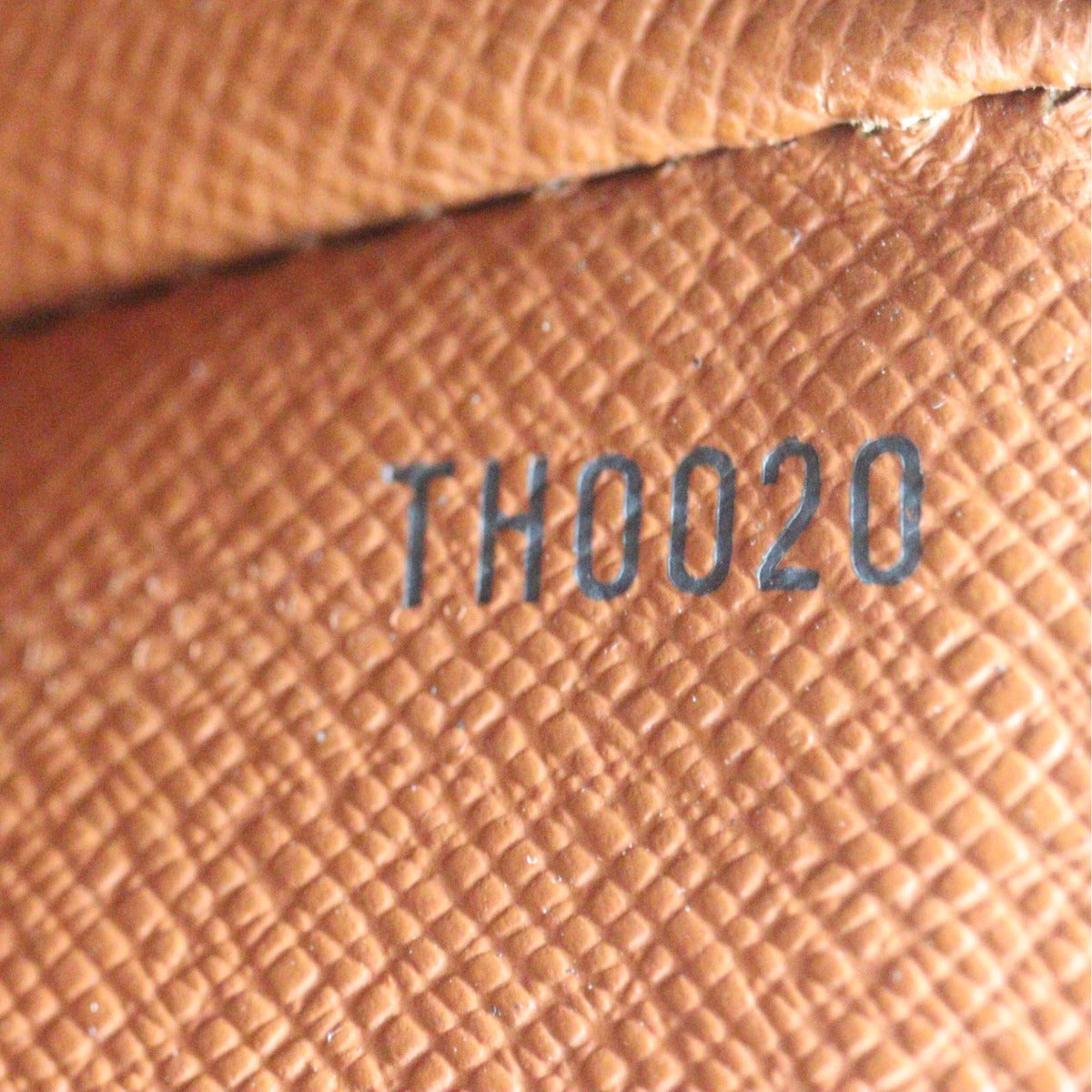 Louis Vuitton St. Cloud GM Monogram