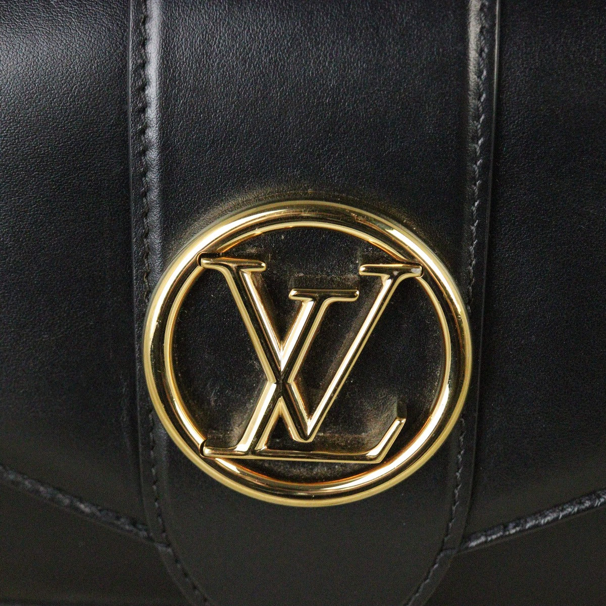 Louis Vuitton LV Pont 9