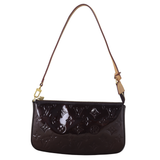 Louis Vuitton Pochette Accessoires Monogram Vernis