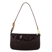 Louis Vuitton Pochette Accessoires Monogram Vernis