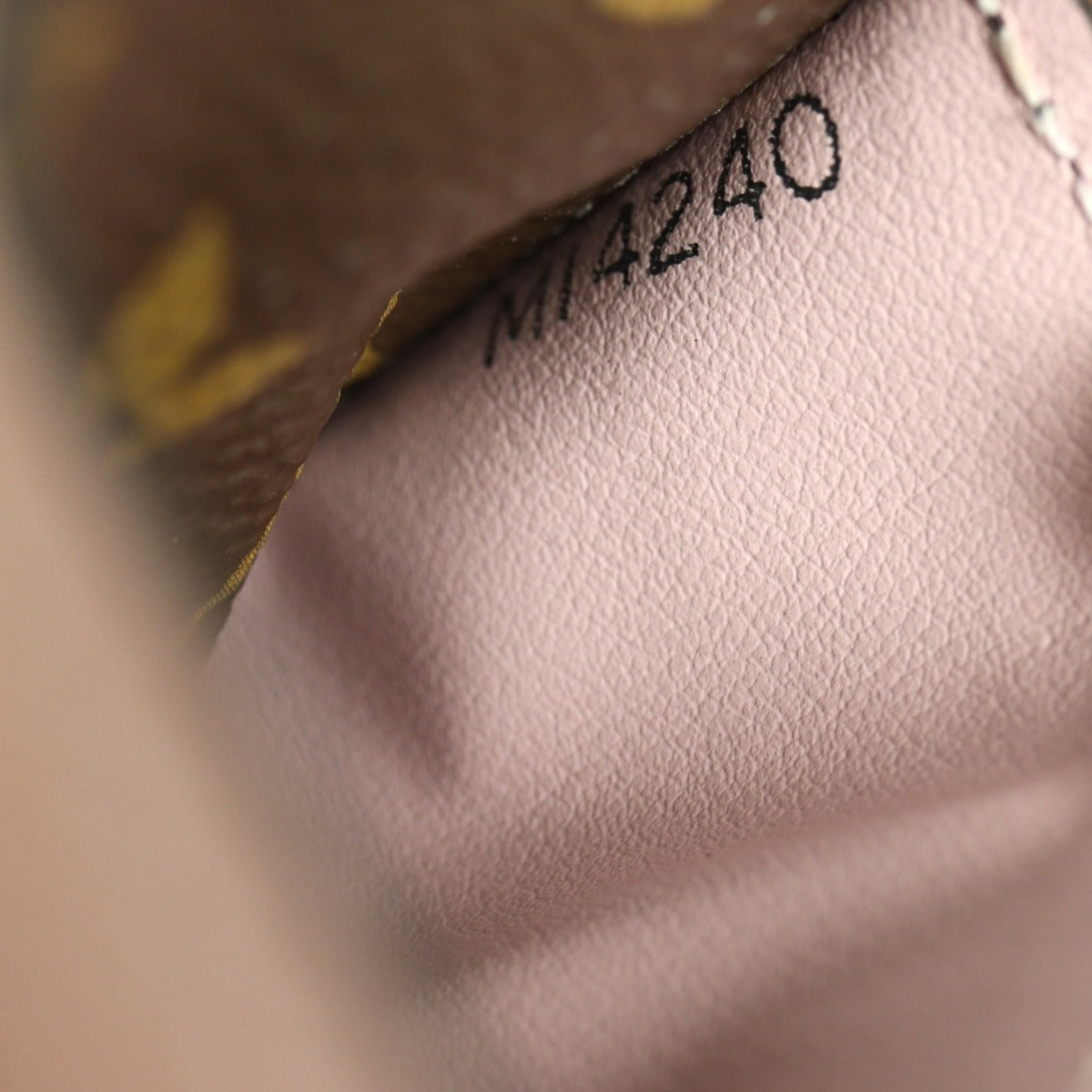 Louis Vuitton Sarah Wallet Monogram