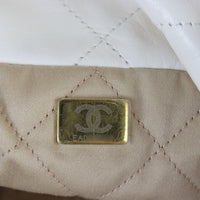 Chanel 22 Hobo Medium