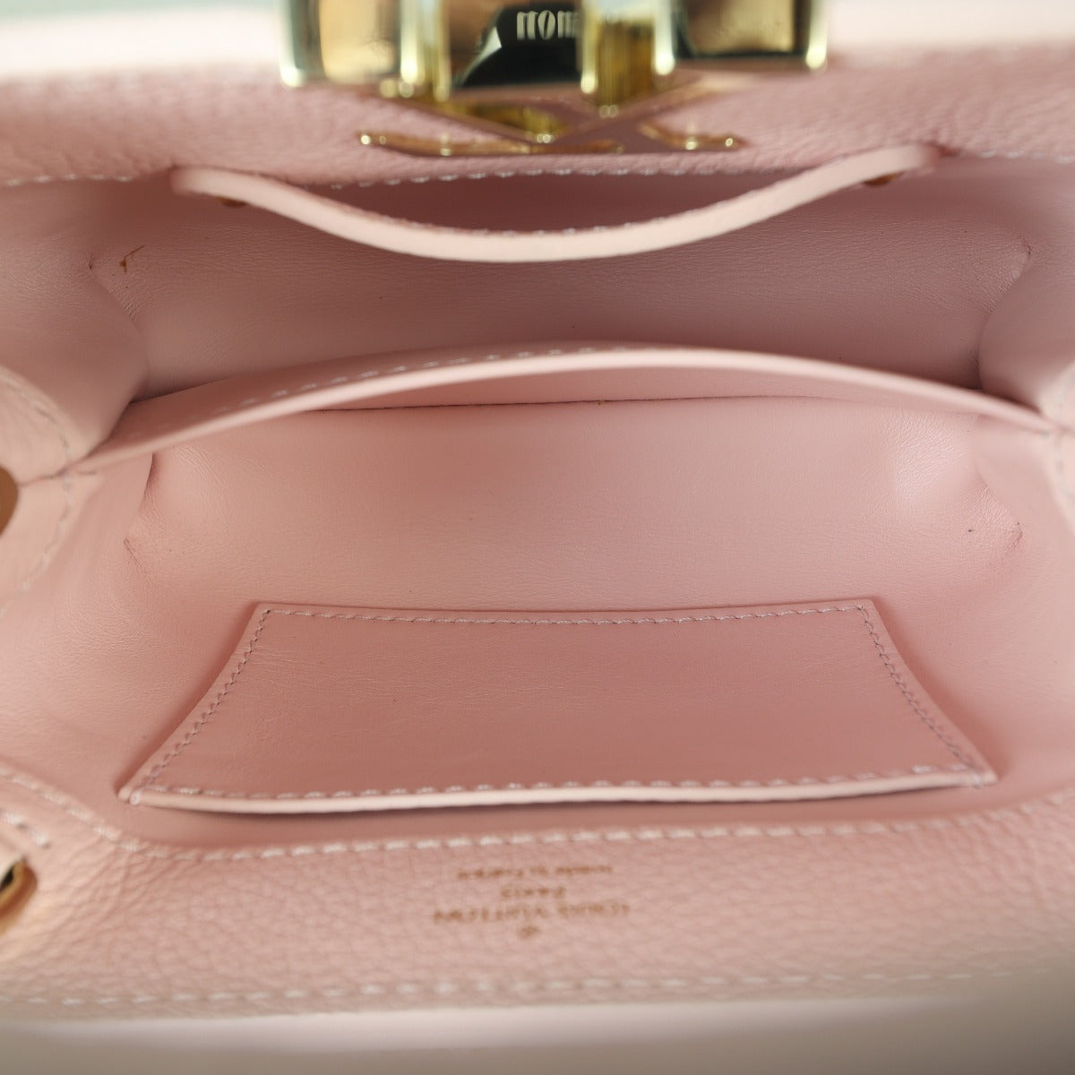 Louis Vuitton Capucines Mini