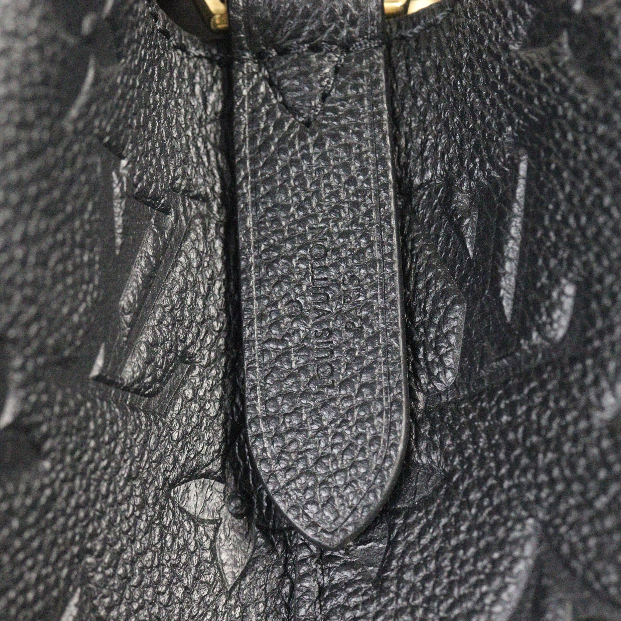 Louis Vuitton NeoNoe MM Monogram Empreinte