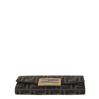 Fendi Baguette Continental Wallet on Chain