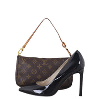 Louis Vuitton Pochette Accessoires Monogram