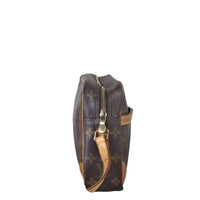 Louis Vuitton Trocadero 27 Monogram