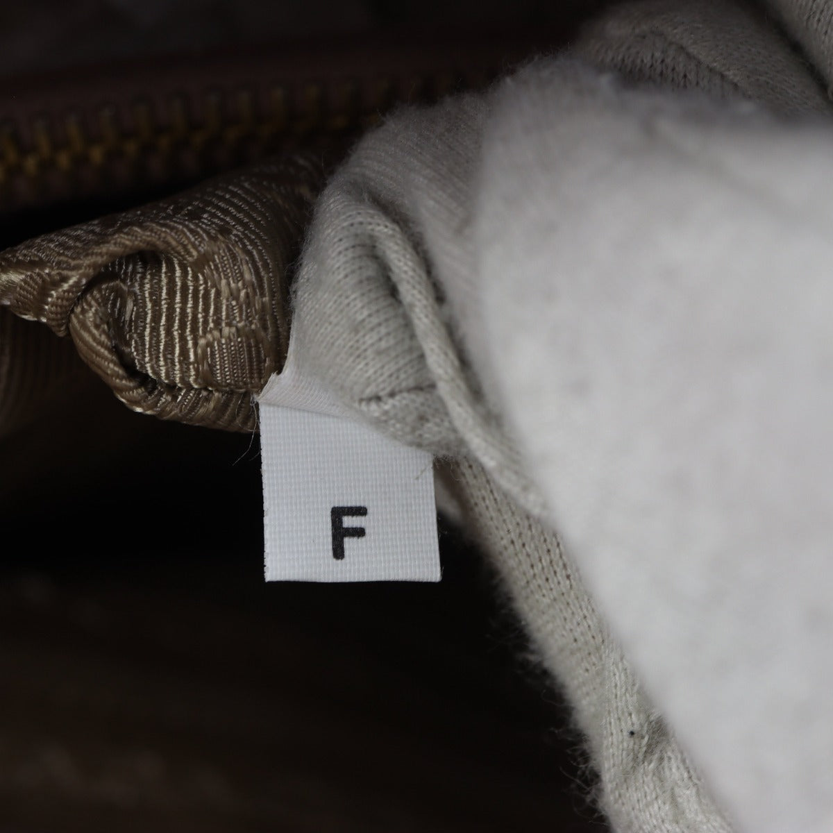 Prada Saffiano Lux Promenade Medium