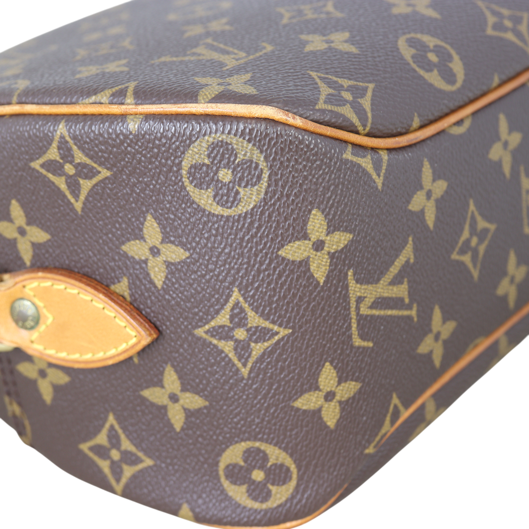Louis Vuitton Blois Monogram