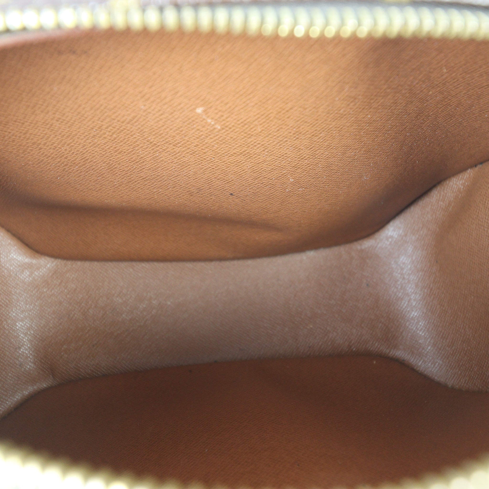 Louis Vuitton Blois Monogram