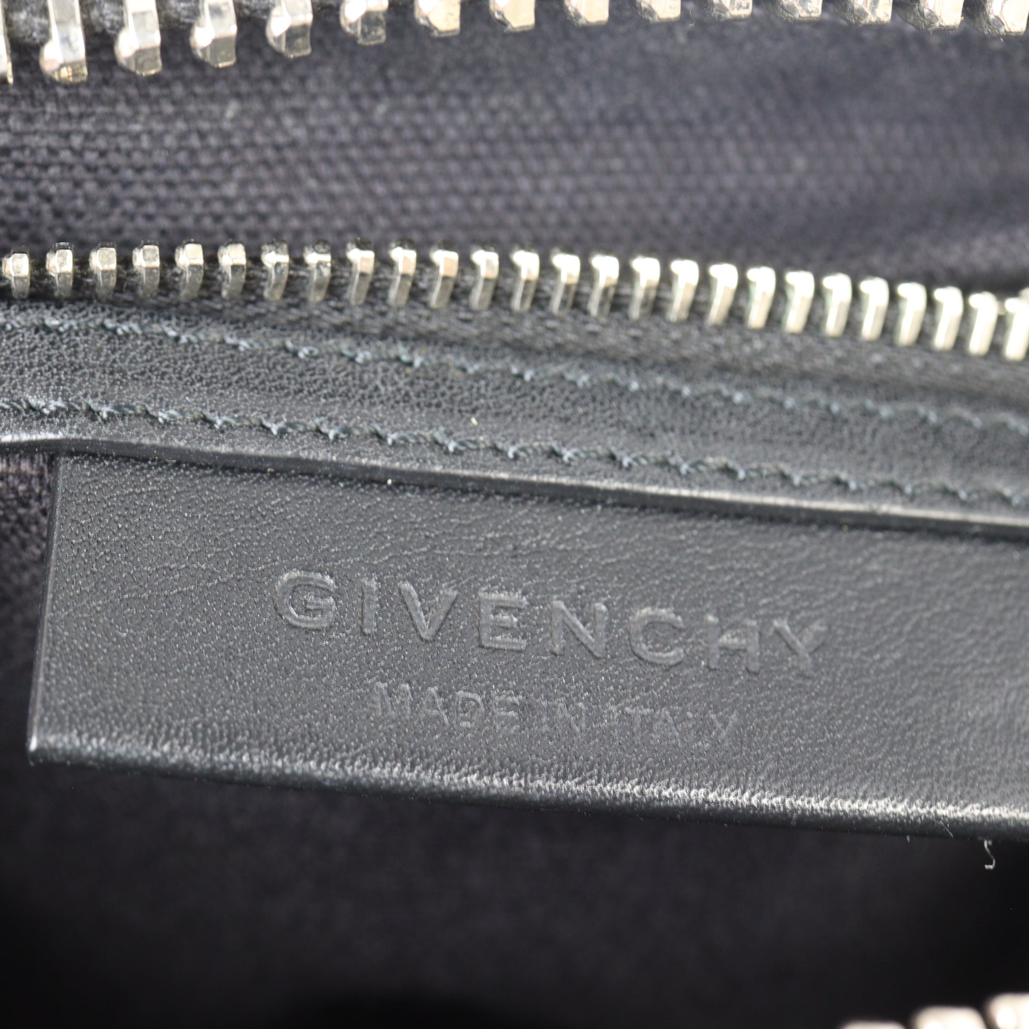 Givenchy Antigona Mini