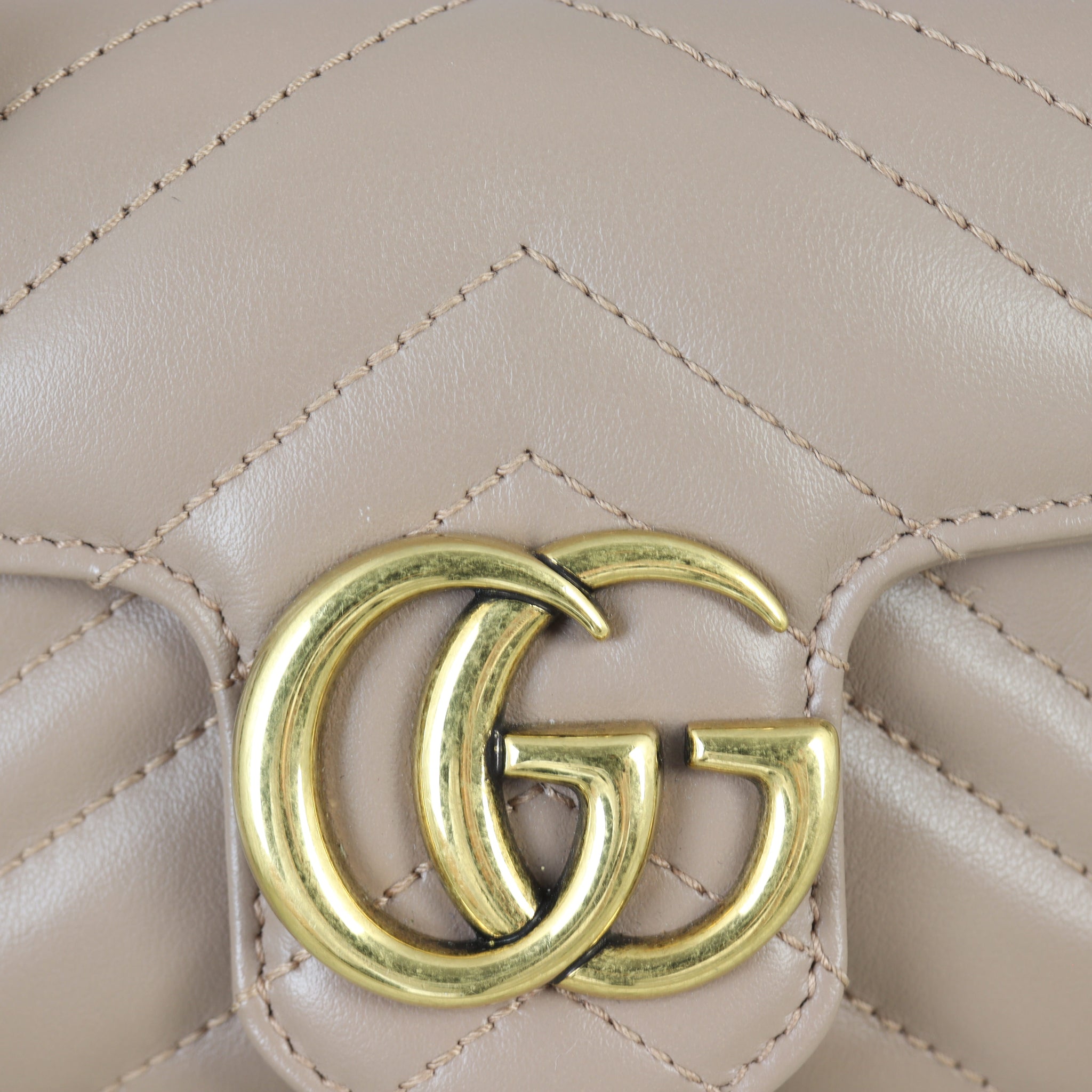 Gucci GG Marmont Matelasse Super Mini Shoulder Bag