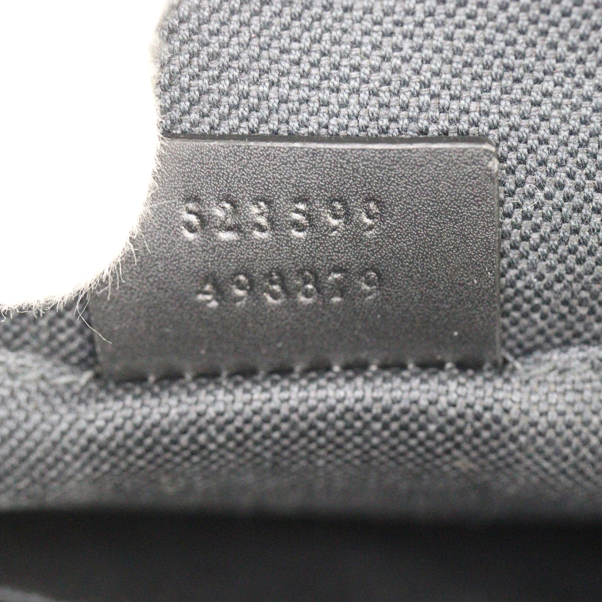 Gucci GG Supreme Messenger Bag Small