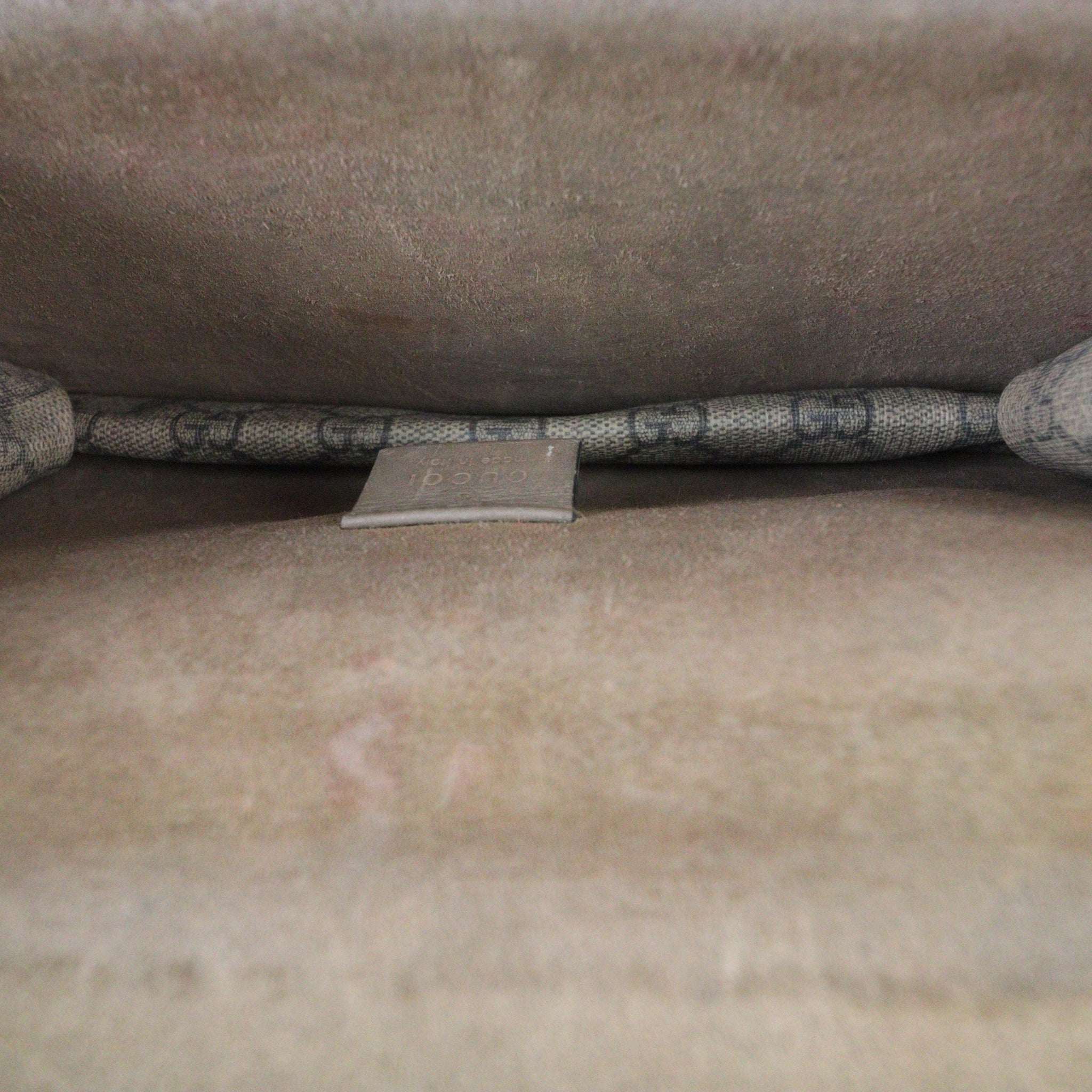 Gucci Dionysus GG Supreme Small Shoulder Bag