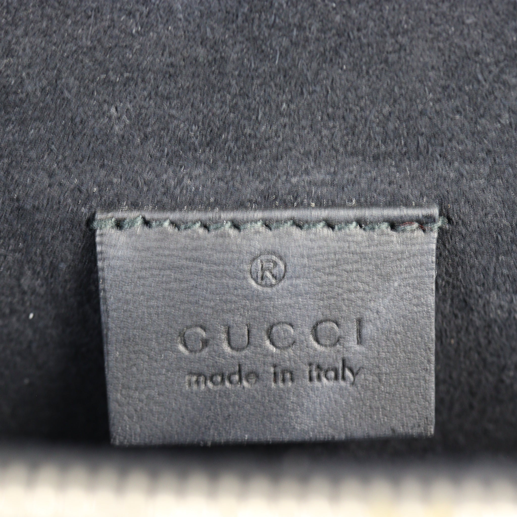 Gucci Dionysus GG Supreme Small Shoulder Bag
