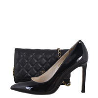 Chanel Classic Wallet on Chain