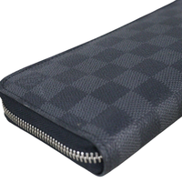 Louis Vuitton Zippy Vertical Wallet Damier Graphite