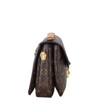 Louis Vuitton Pochette Metis Monogram