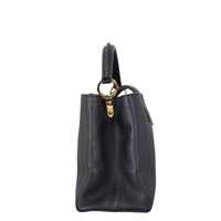 Louis Vuitton Capucines MM