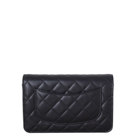 Chanel Classic Wallet on Chain