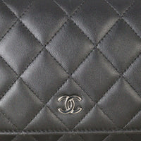 Chanel Classic Wallet on Chain