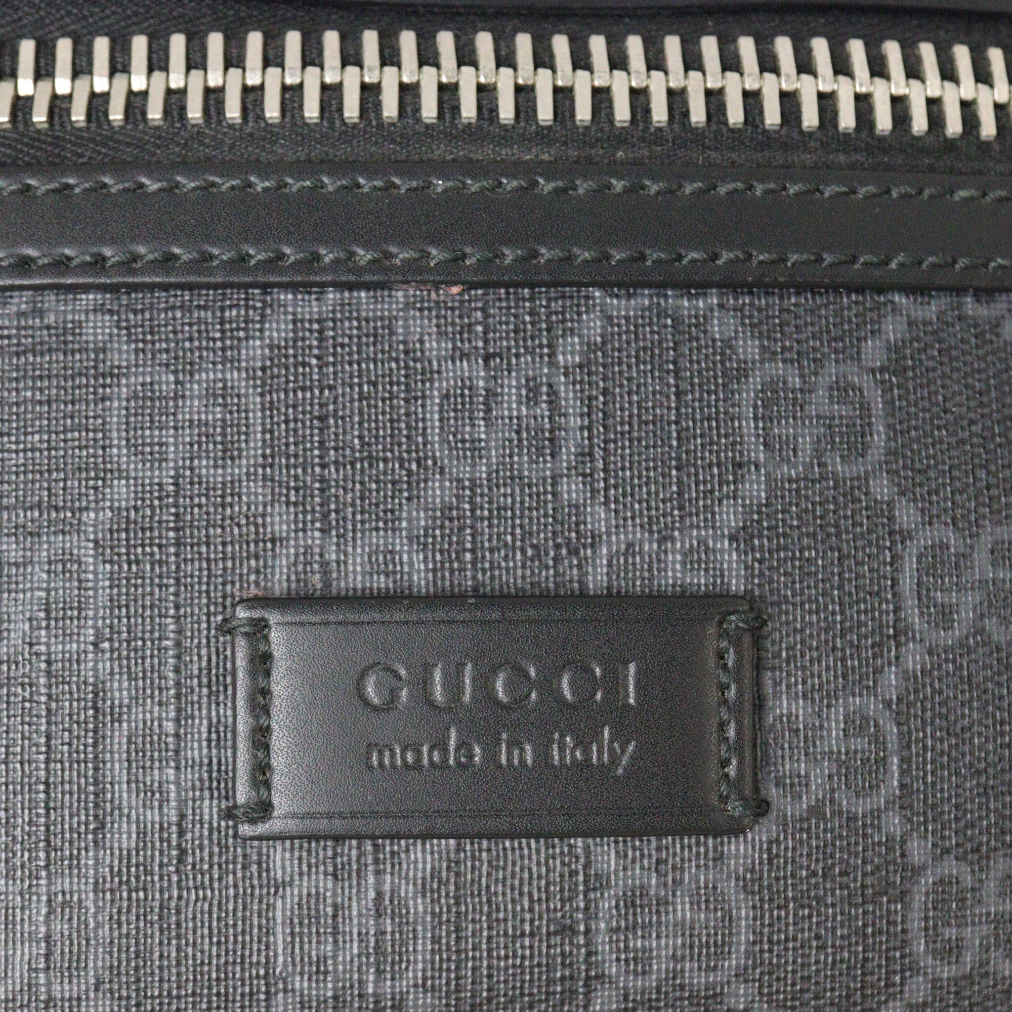 Gucci GG Supreme Belt Bag