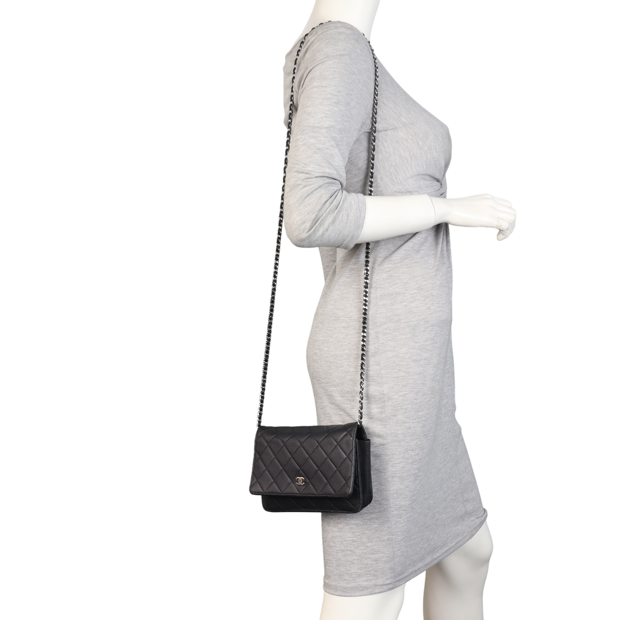 Chanel Classic Wallet on Chain