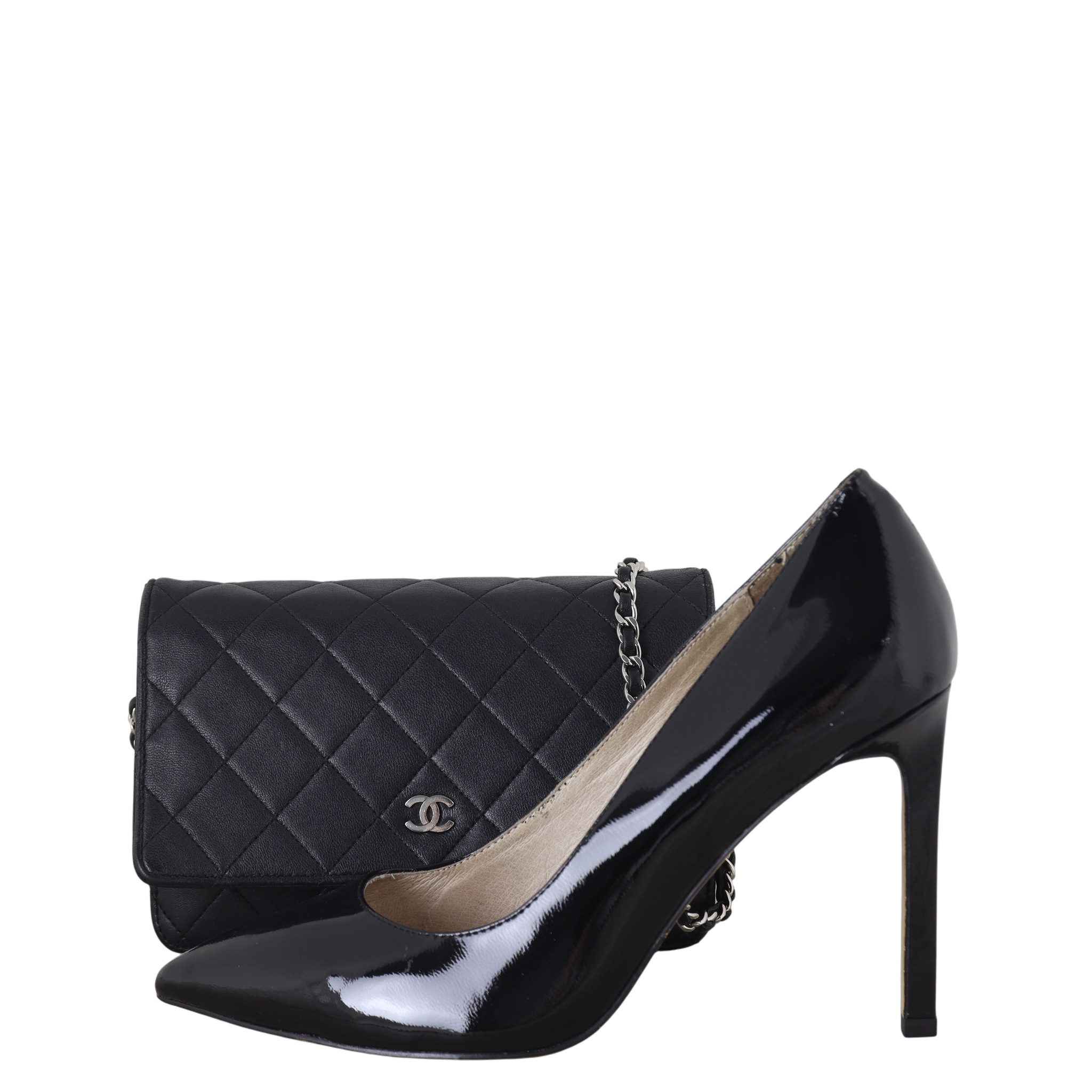 Chanel Classic Wallet on Chain