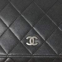 Chanel Classic Wallet on Chain
