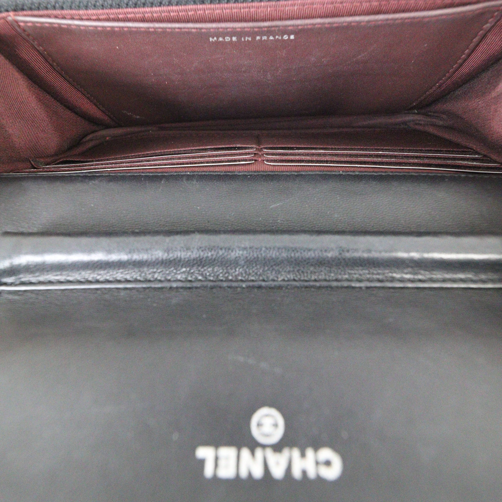 Chanel Classic Wallet on Chain