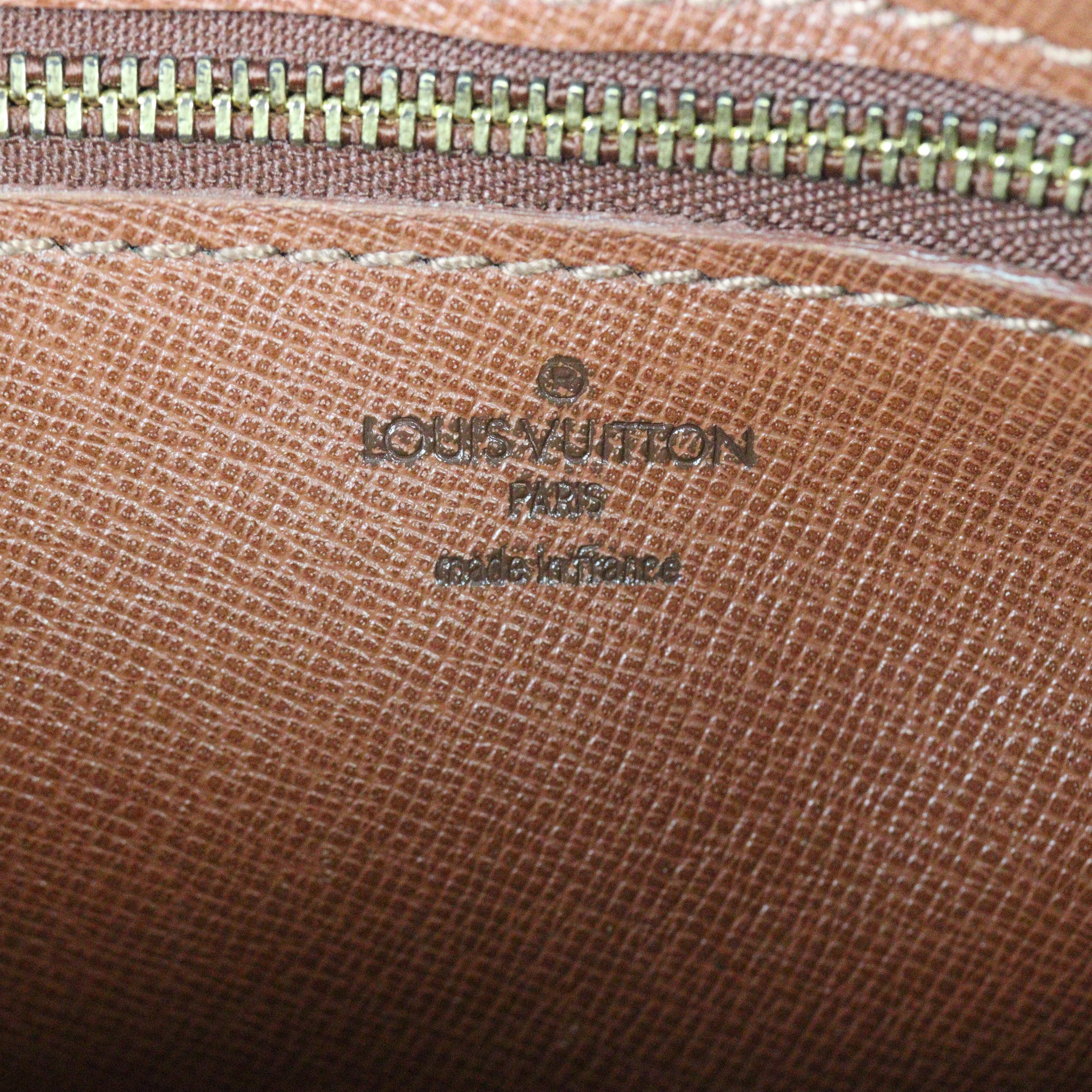 Louis Vuitton Trocadero 23 Monogram