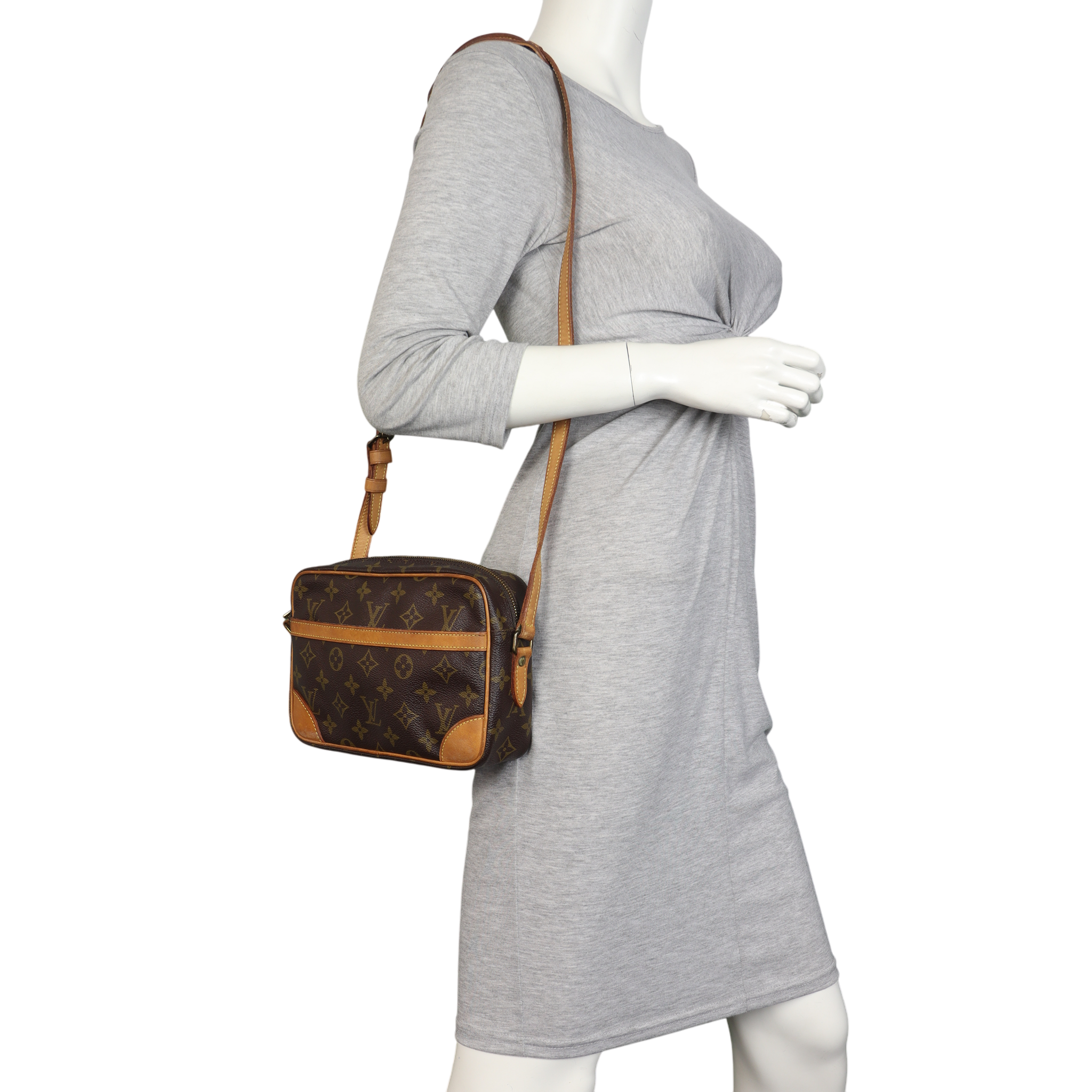 Louis Vuitton Trocadero 23 Monogram