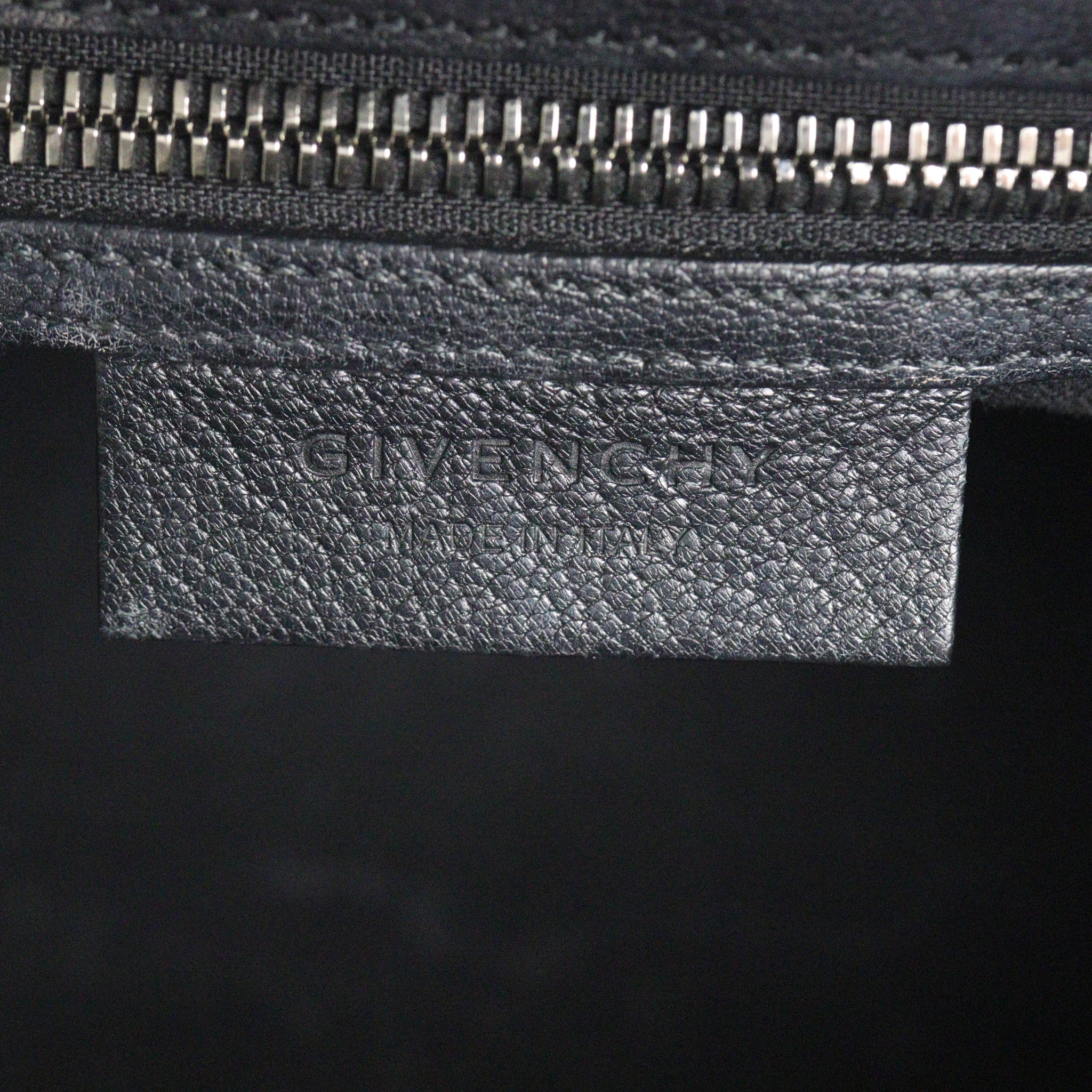 Givenchy Antigona Small