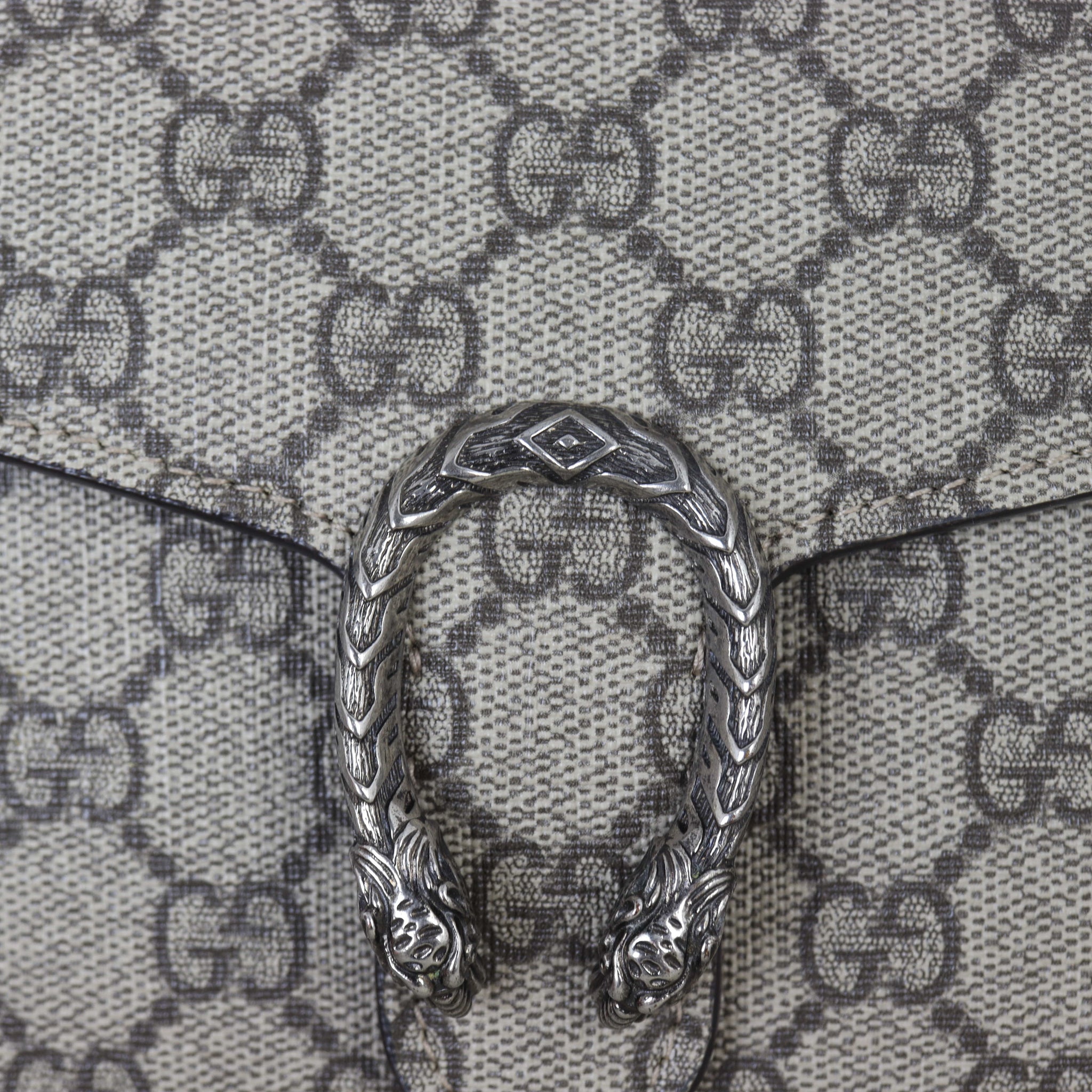 Gucci Dionysus GG Supreme Chain Wallet