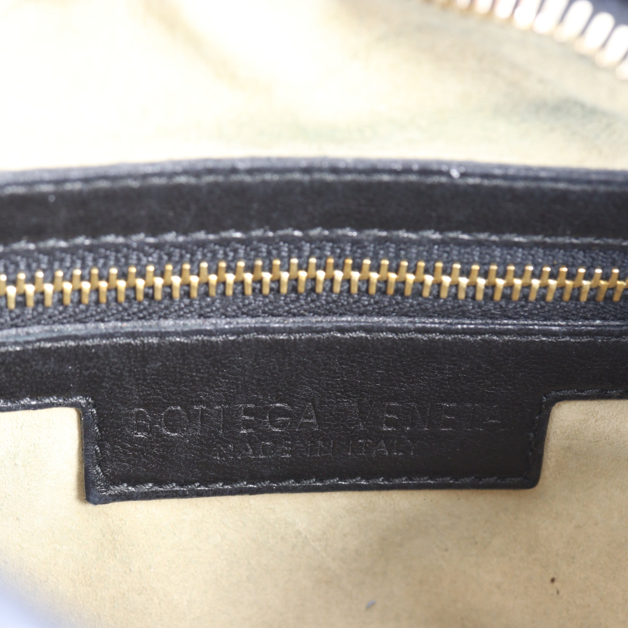 Bottega Veneta Intrecciato Veneta Hobo