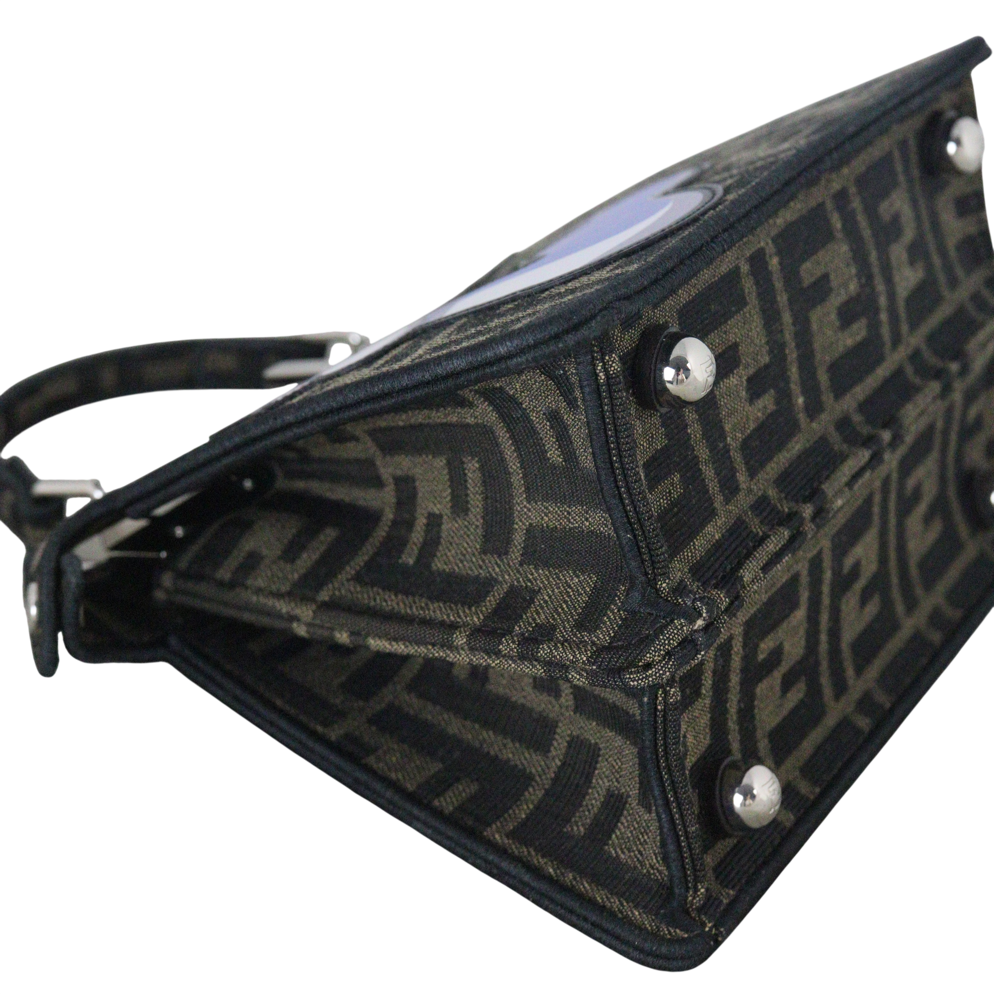 Fendi x Fragment x Pokemon Peekaboo IseeU Mini