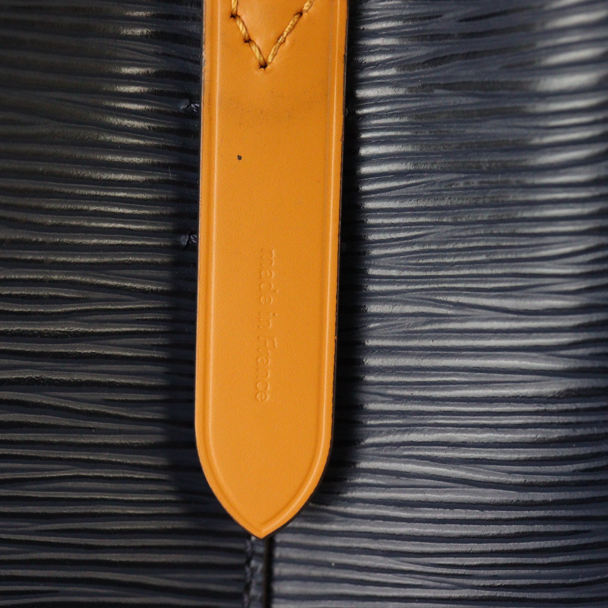 Louis Vuitton NeoNoe BB Epi