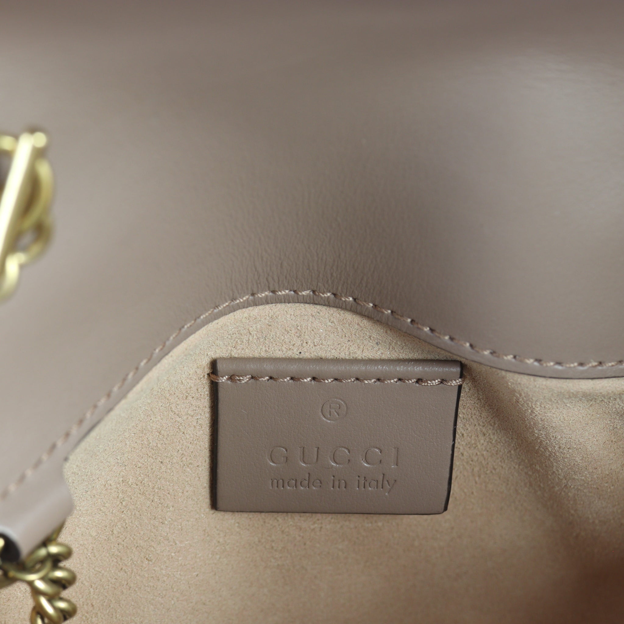 Gucci GG Marmont Matelasse Super Mini Shoulder Bag