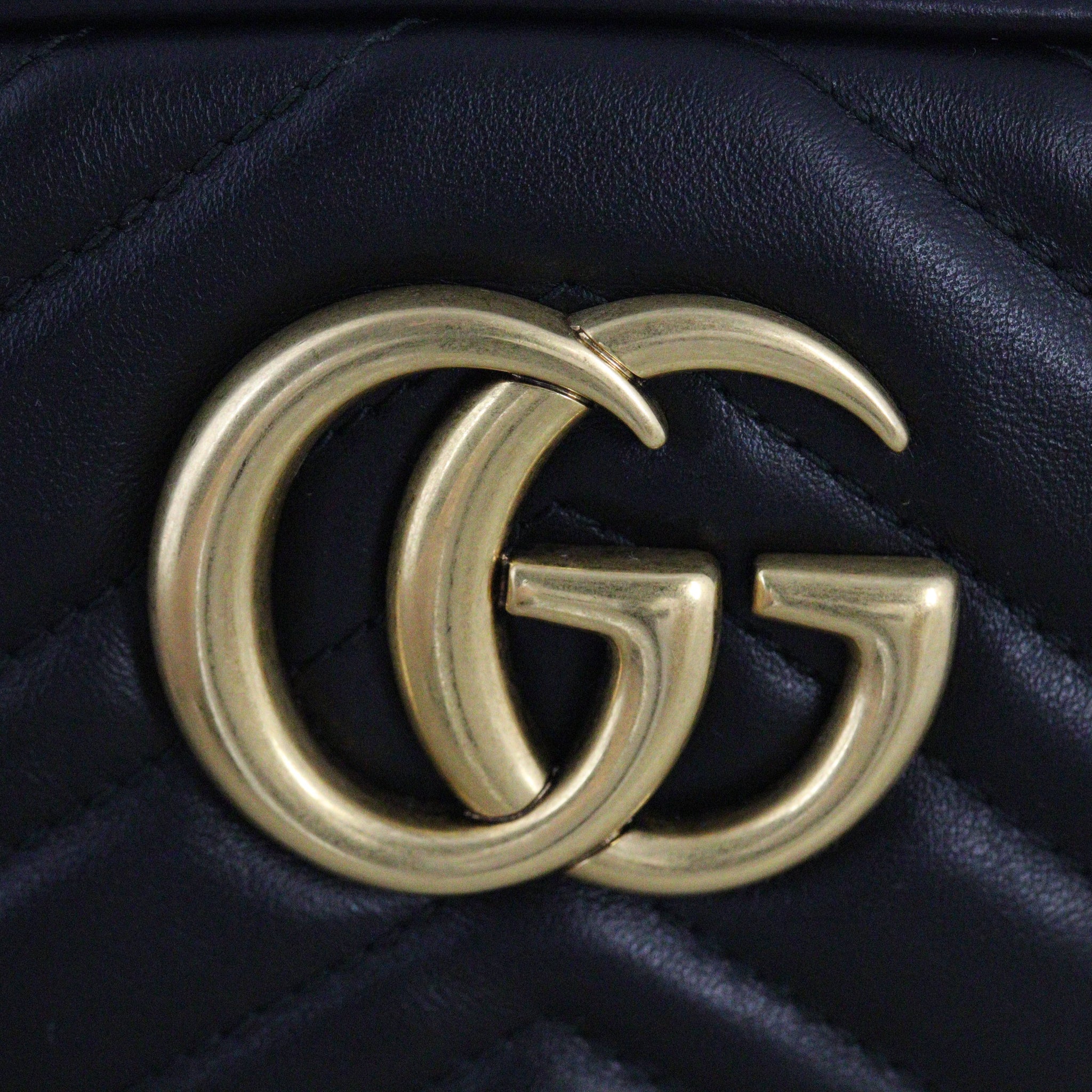 Gucci GG Marmont Small Camera Bag