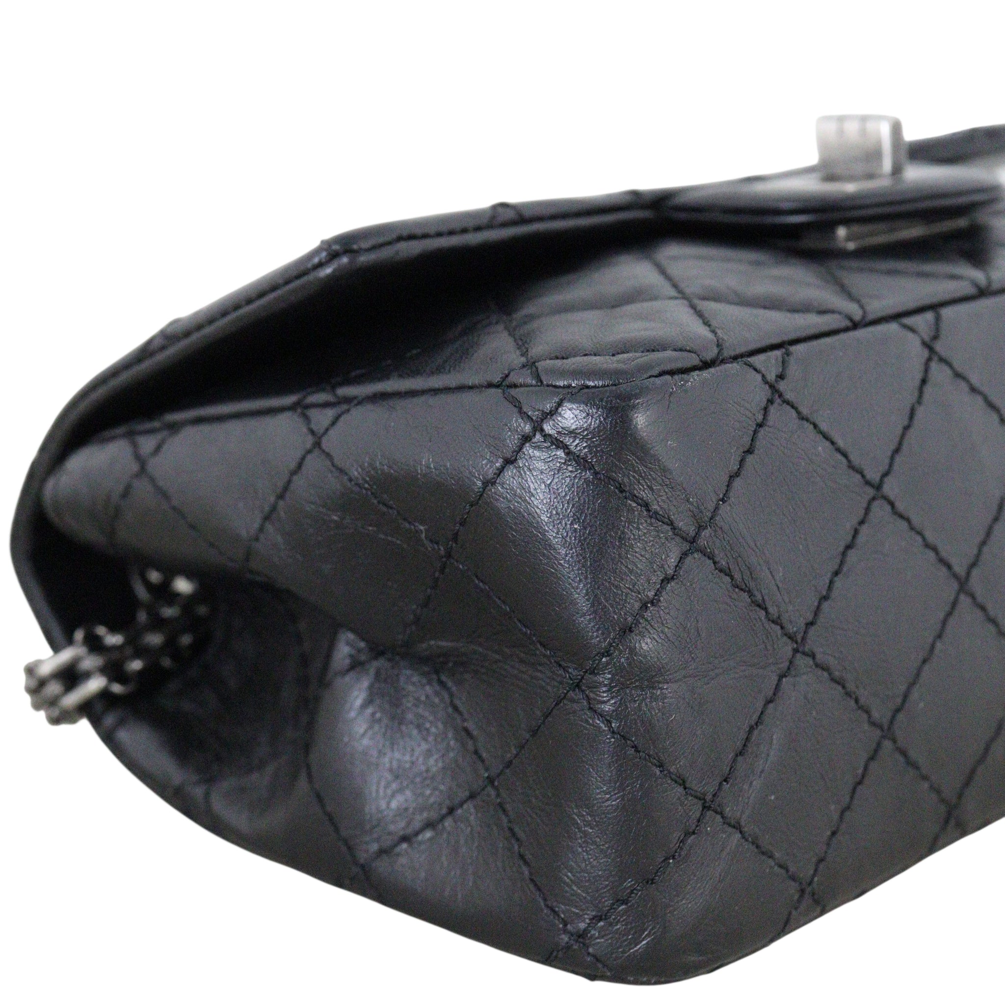 Chanel 2.55 Reissue 224 Single Flap Bag