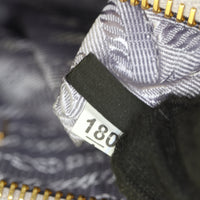 Prada Re-edition 2005 Saffiano Shoulder Bag