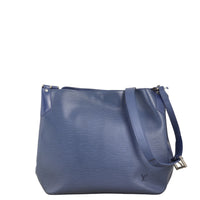 Louis Vuitton Mandara MM Epi