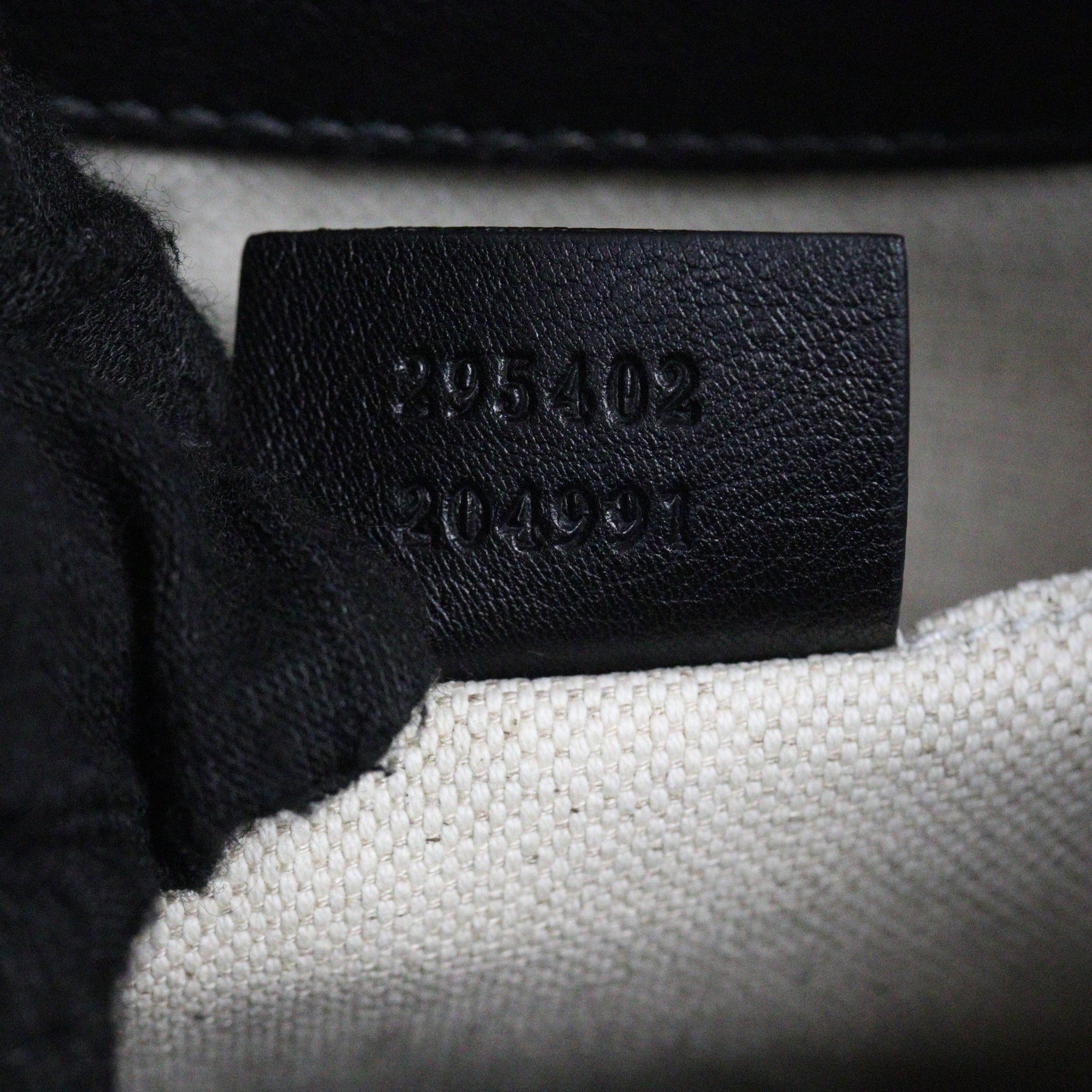 Gucci Emily Guccissima Medium Chain Shoulder Bag