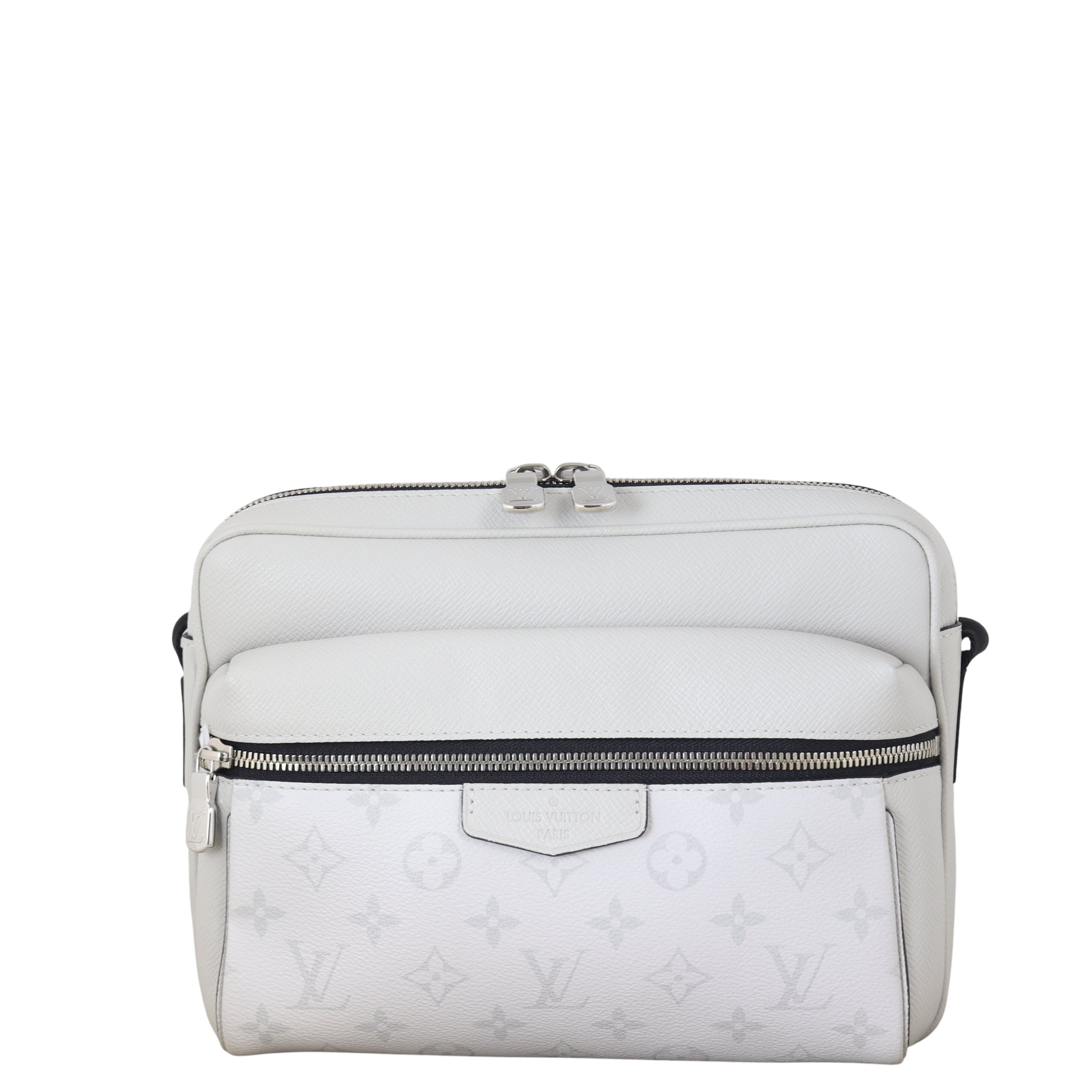 Louis Vuitton Outdoor Messenger Monogram Taigarama